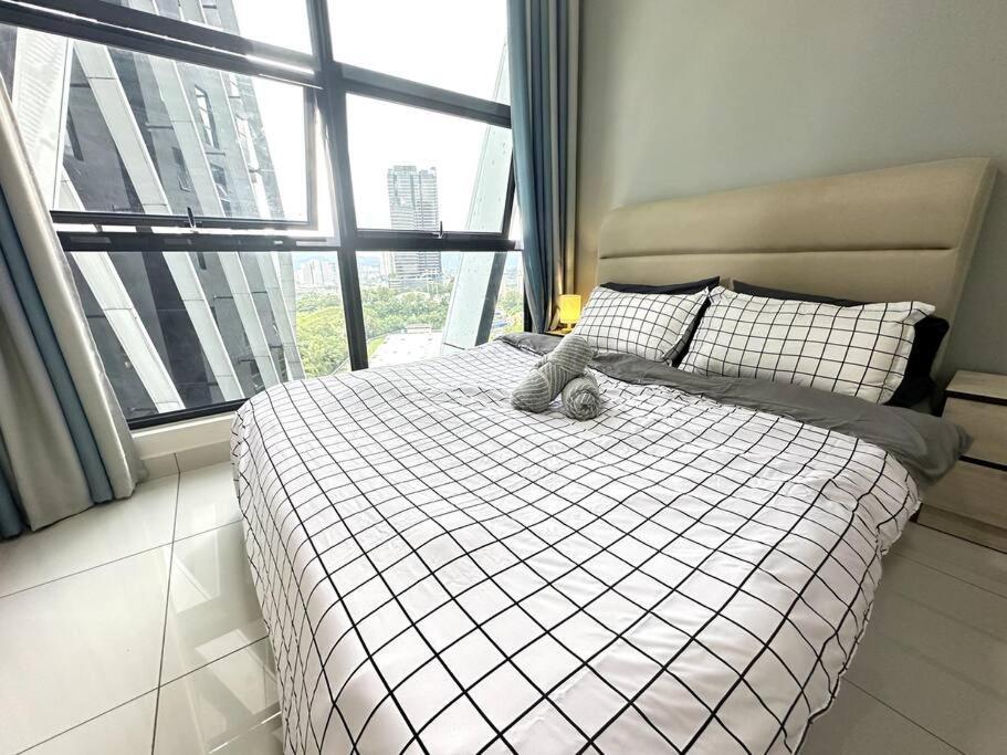 Apartemen Simple Arte Mont Kiara 1b1b 4 Pax Mitec Matrade *